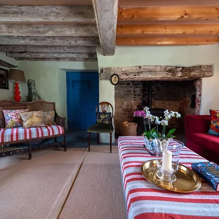 Country Cottage With Spa, Catering, Gardens, Nature Reserve Walks - Free Parking, Self Checkin Scunthorpe Exterior photo
