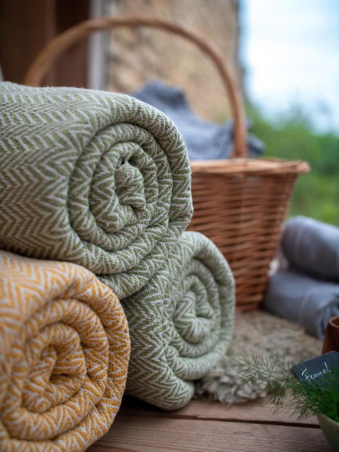Country With Spa, Catering, Gardens, Nature Reserve Walks - Free Parking, Self Checkin Holiday home Scunthorpe